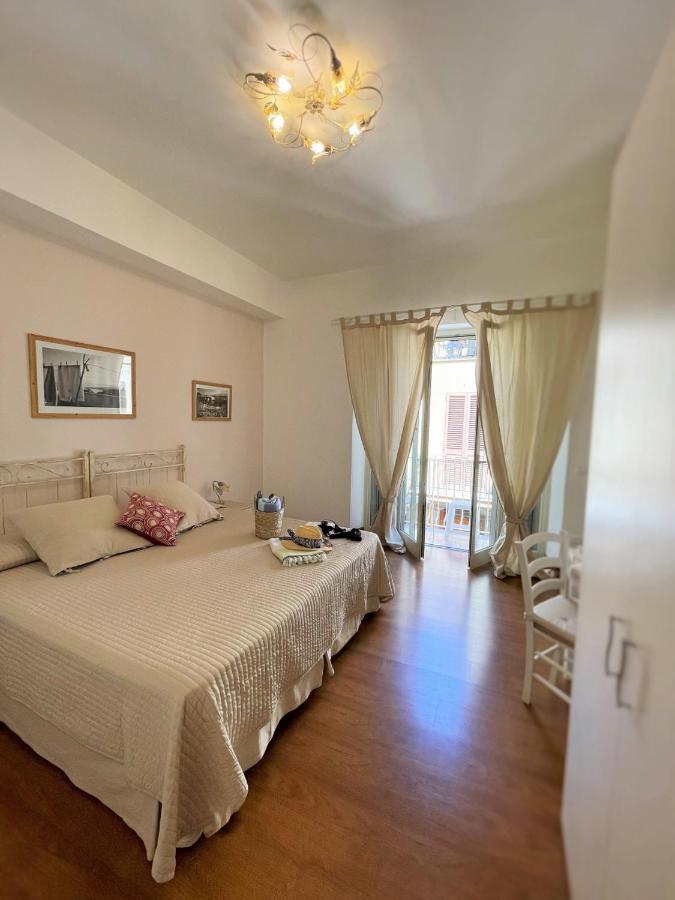 טאורמינה B&B Evelyne מראה חיצוני תמונה